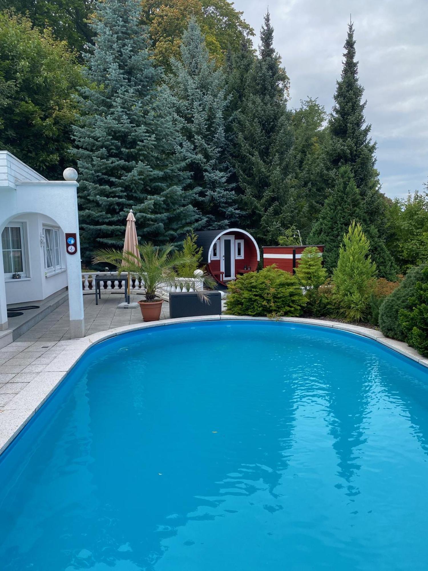 Gaestehaus Gaens - Ferienzimmer Schirgiswalde-Kirschau Exteriör bild